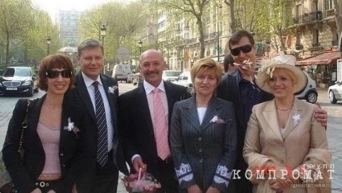 "Равноудаленный" миллиардер трудится во славу Украине