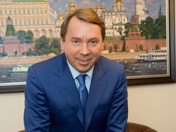 Бизнесмен Лисин начал зачистку средства массовой информации