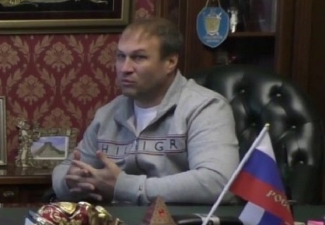 Кто этот «меценат» и решала Владимир Барцакин по кличке «Валька»?