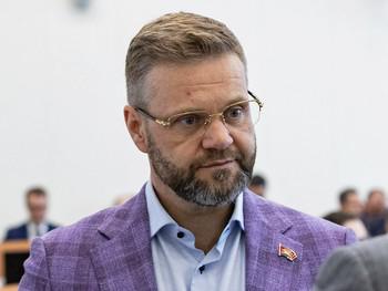Роман Гольдман улетучился на Шри-Ланку.