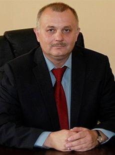Сергей Чернин выпотрошил "Черную дыру".