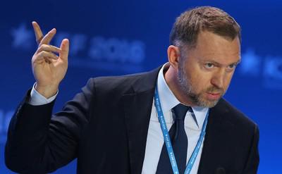 Петру Авену много не надо.