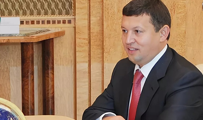 Экс-руководитель подразделения ВЭБа заочно задержан за "распил" 10 миллиардов руб., которые были выделены хабаровскому лесопереработчику