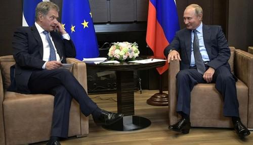 Юрист, лоббист, любитель пропаганды.
