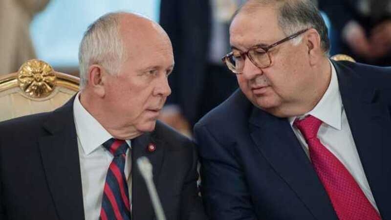 Кто сбросил с лестницы бизнесмена Зеленова?