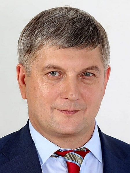 Александр Гусев