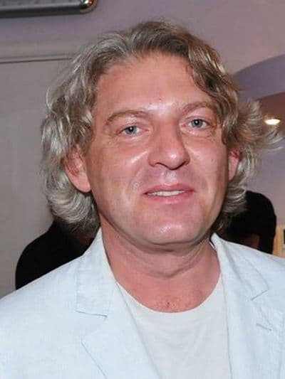 Александр Олейников