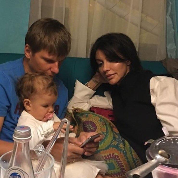 Андрей Аршавин в суде уменьшил алименты дочери от Алисы, но ненадолго: с апреля Барановская будет получать меньше