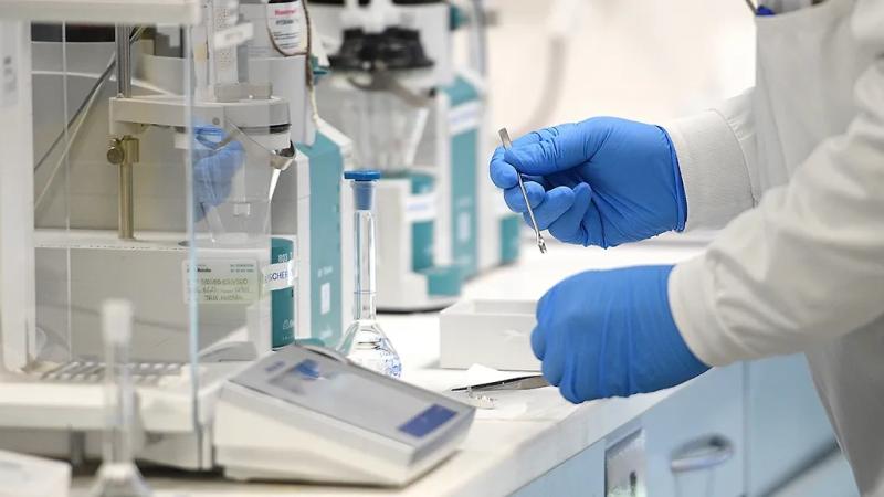 AstraZeneca против российских производителей: почему больные рискуют остаться без доступных лекарств
