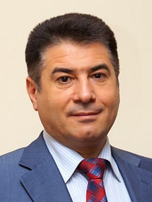 Азад Бабаев