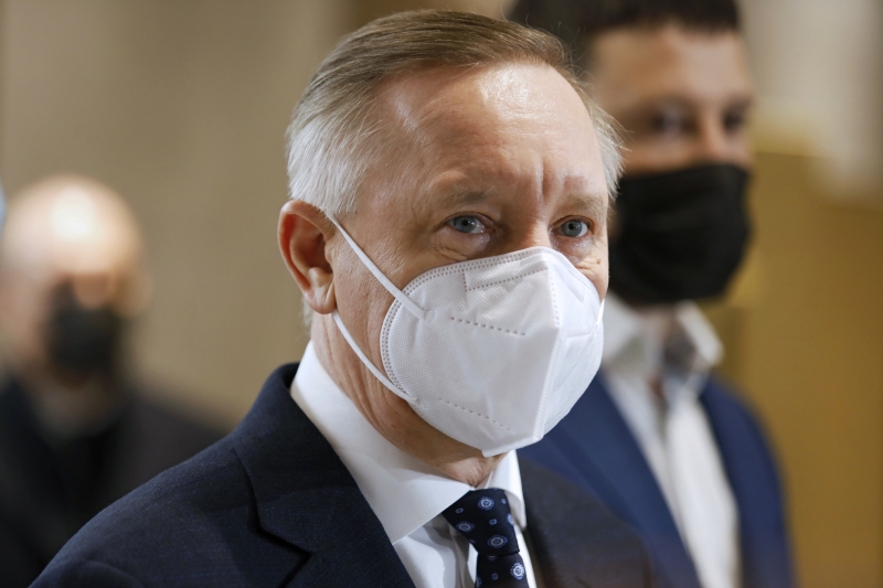 Политолог Быстров высказался о падающем рейтинге губернатора Беглова