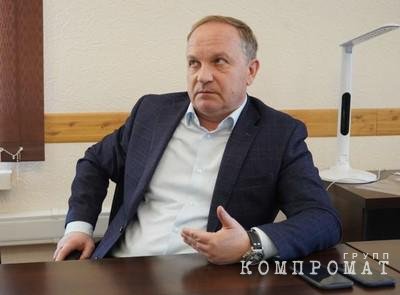 Бизнесмен приговорен к 4 годам колонии и штрафу в 62,5 млн руб. за посредничество в передаче взяток на 31 млн руб. экс-мэру Владивостока Гуменюку