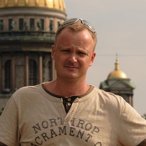 "Дружба народов" Бориса Ванинского и Виктора Золотова.
