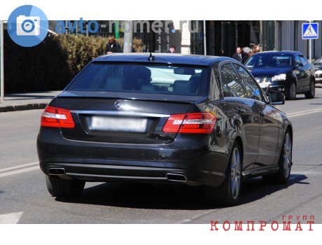 Лихач со стажем и сосед Васильевой: Чей Mercedes насмерть сбил мигранта в Красногорске