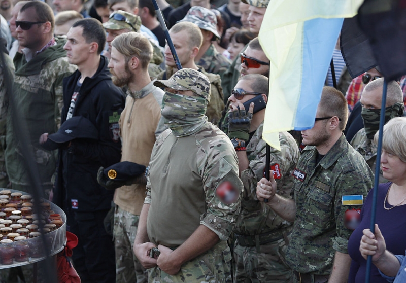 Бандеровец на службе СБУ: Как команданте Майдана Дмитрий Ярош снова повёл нацистов в бой
