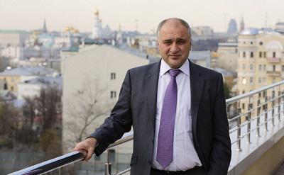 Главные дома Петербурга.