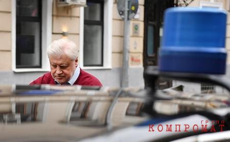 Лидер "Честной Рф" отсиживался в автомобиле. Повинет пострадавший &mdash; не спешился с велика