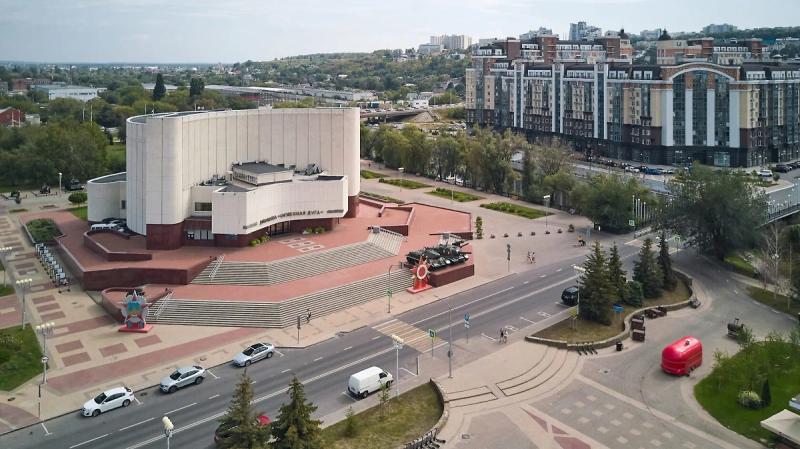 Блондинки не думают: Зачем белгородский музей-диорама "Курская битва" унизил советских солдат