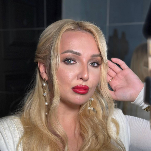 Бородина родит, а Самойлова и Джиган разведутся? Расклад таролога на отношения звезд в 2026 году
