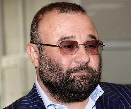 Боров с Банковой: Как продюсер "Квартала-95" Андрей Ермак стал основным русофобом Украины