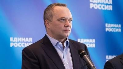 Вилла в Черногории сестры Олега Морозова за &euro;300 тыс., вилла в Италии Константина Костина за &euro;1 млн, жизнь в Женеве дочери Олега Матвейчева за счет папы