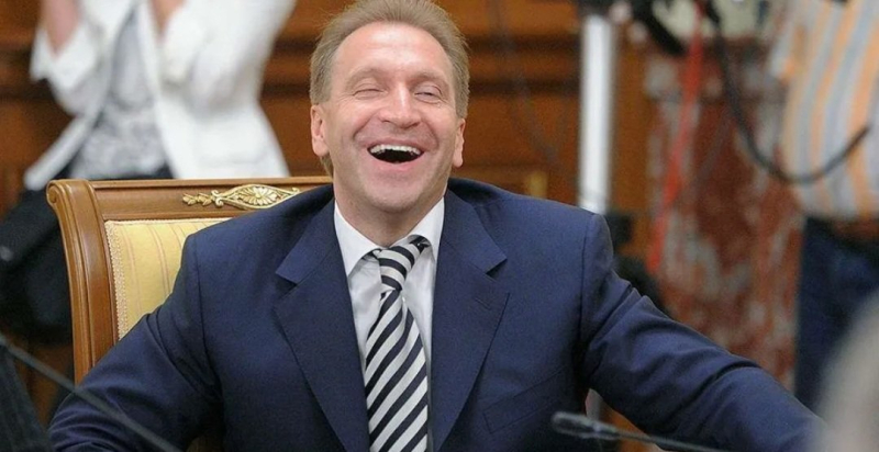 Топ-менеджер ВЭБ Сюзанна задумался об Испании