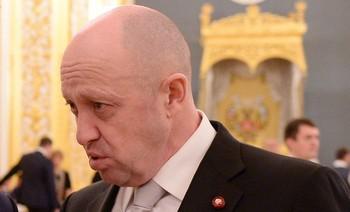 "Повар Путина" в африканском лесу.