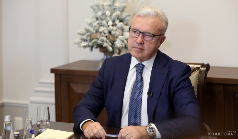 Александр Усс вел торговлю "нефтью из Диснейленда"