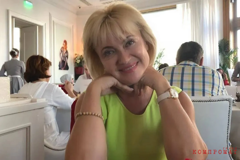 Наследство на миллиард: Почему дочь светской львицы из Монако подозревает сестру в причастности к гибели матери