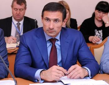 Нал "кошелька Авакова" вывозят чемоданами.