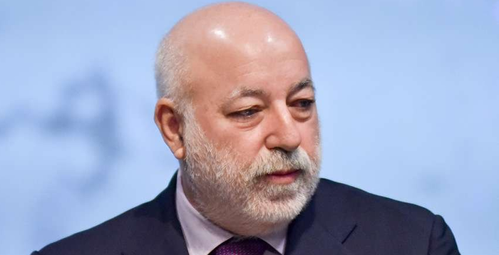 Сберегательный банк отбивается от структуры Вексельберга и австрийцев в Екатеринбурге. Предприниматели скупают новую недвижимость