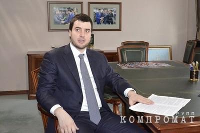 Адаму Арсамакову предъявили заработной платы и кредиты "своим"