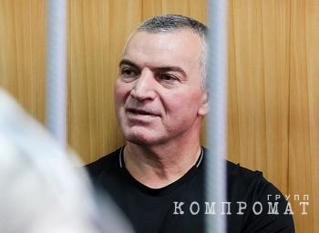 Основатель группы "Сумма" и экс-сенатор осуждены за хищение более 11 млрд руб. при строительстве и реконструкции крупных объектов
