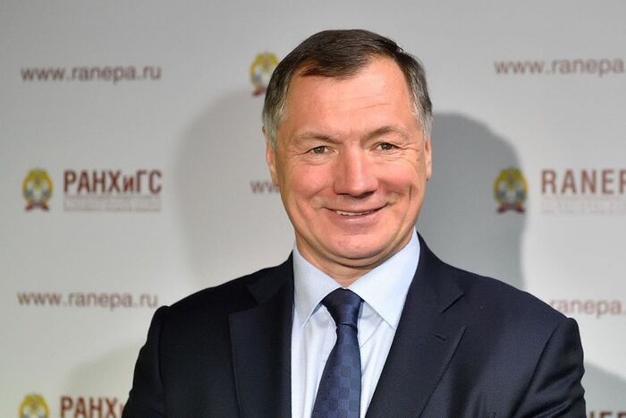 Марат, который всюду успел