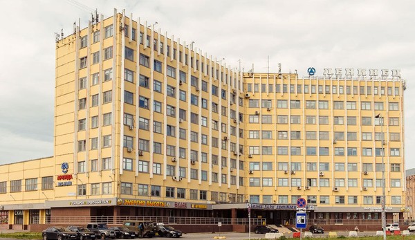 Наследие "Ленинца" кормит семью Андрея Турчака.