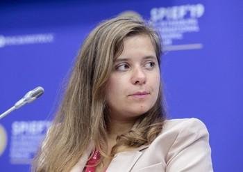 Бывший тверской губернатор Зеленин, дочь полпреда правительства Барщевского, президент Русэнергосбыта Андронов, экс-спикер "Наших" Дрокова