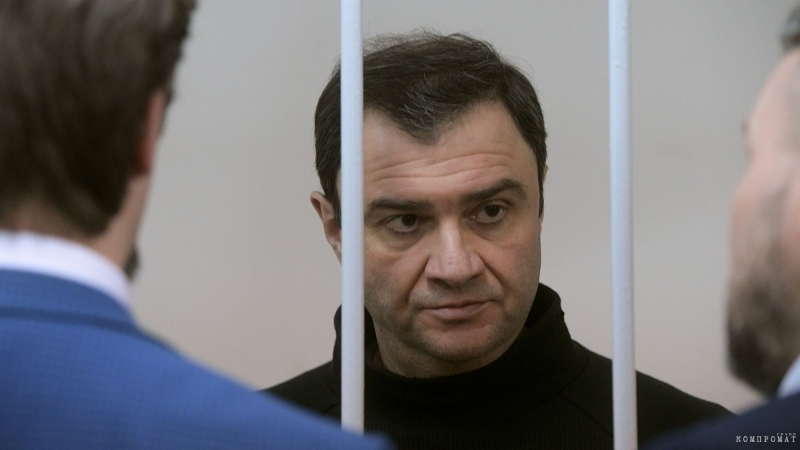 Бывший заместитель министра культуры Россия получил девять лет за создание ОПС, которая похитила 800 млн экономных рублей на переобустройства Эрмитажа