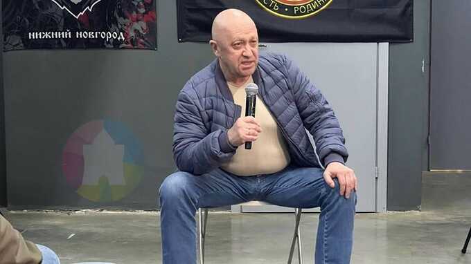 Пригожин сообщил, что побывал на похоронах Берлускони, а позже сообщил, что не был