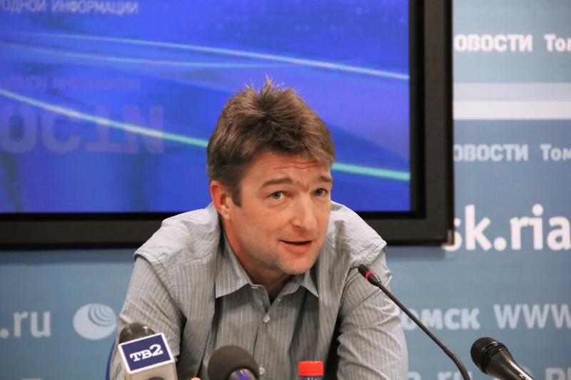 Денис Штенгелов и КДВ: Генпрокуратура требует признать владельца &laquo;Кириешек&raquo; экстремистом за финансирование Украины