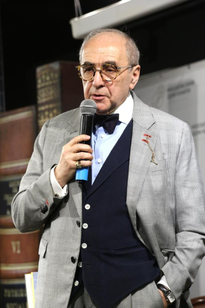 Дибров намекнул, что хочет забрать у жены фамилию: Добровинский назвал условие, при котором он сможет это сделать