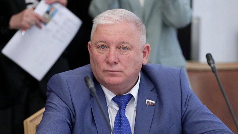Директор Дагомысского ДРСУ дал показания на депутата Вороновского