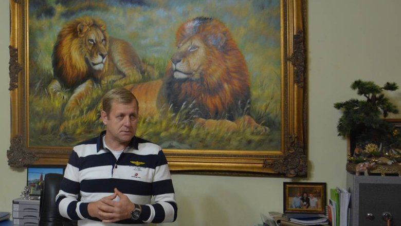 Директор крымского сафари-парка Зубков вернулся к работе после нападения льва