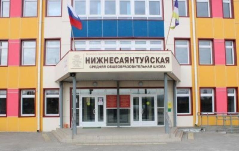 Директор школы в Бурятии, где нашли скрытую камеру, нарвался на служебную проверку