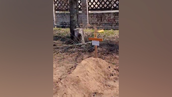 "Дорога жизни" под миномётным огнём: Репортаж Лайфа из осаждённого Рубежного
