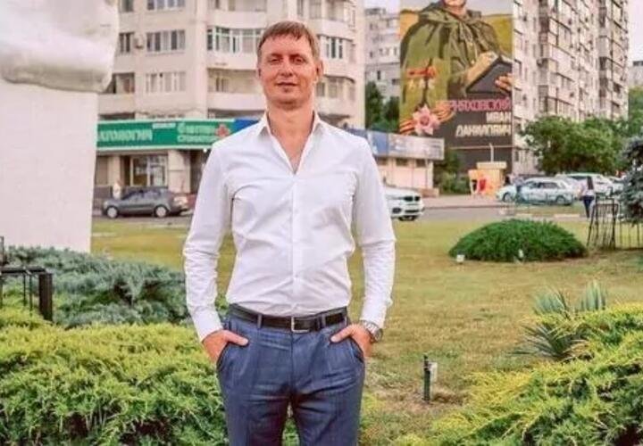 Основной порт и уголовный глава города