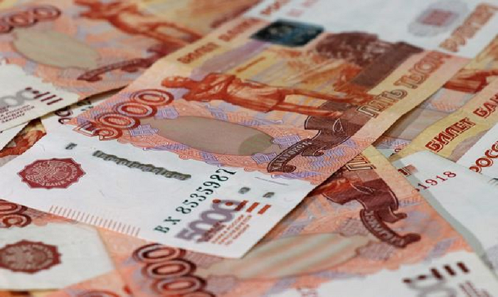 Российский рынок ценных бумаг обрушился в условиях обсуждения Советом безопасности признания сепаратистских республик донецкого региона