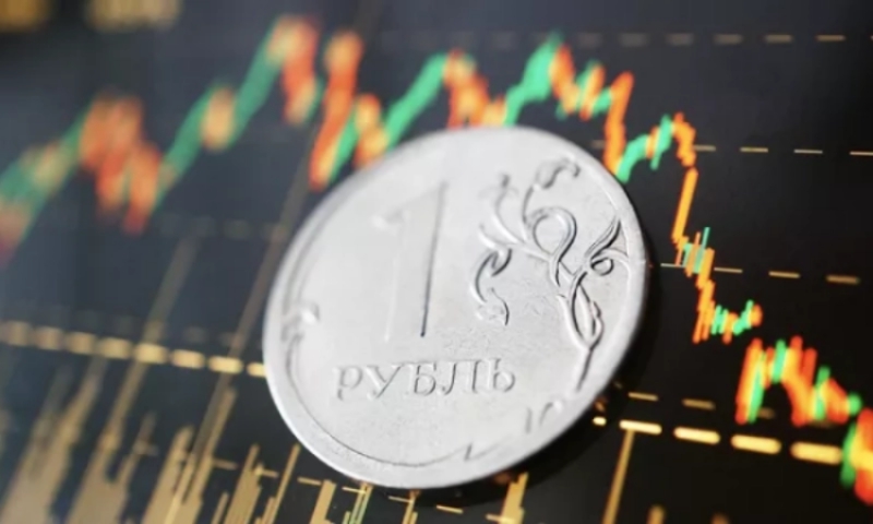 Владимир Путин отменил требование к экспортерам продавать пятьдесят процентов денежной выручки