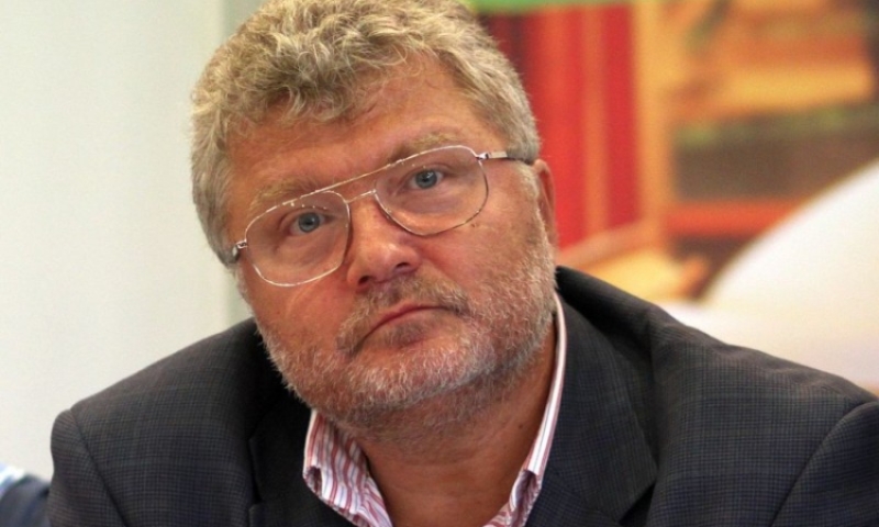 Юрий Поляков: за "добреньких" правителей следующим поколениям Рф приходится недешево платить