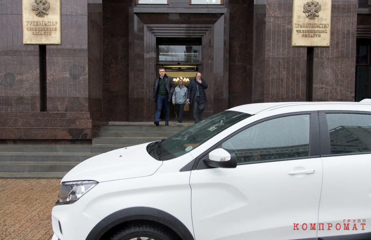 От челябинского казны ожидают полных сокращений, а от города Москва &ndash; средств и нового главу региона
