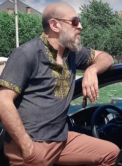 Далекий родственник Саркози обчистил пожилых людей.